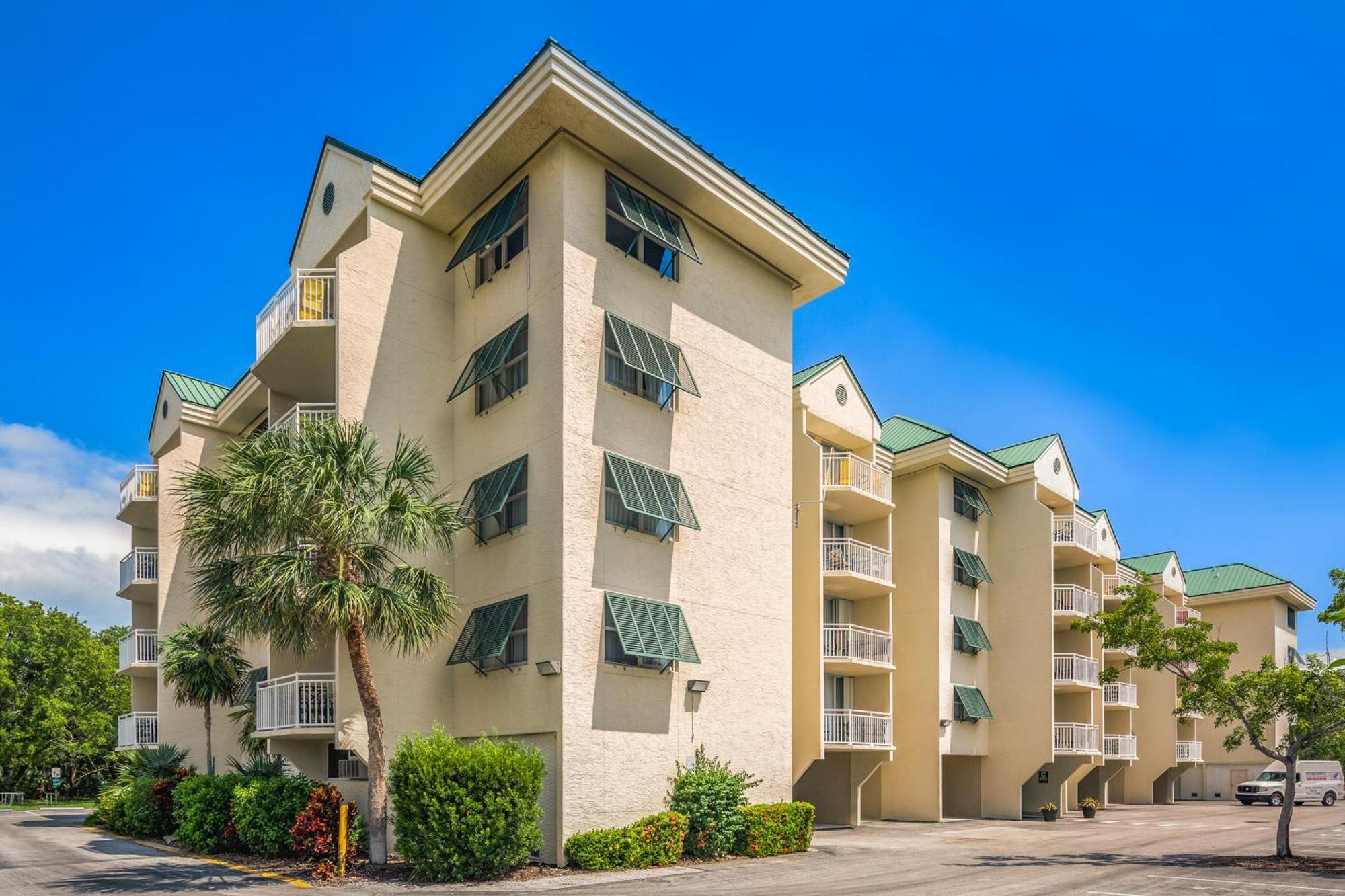 Sunrise Suites Barbados Suite #204 Кей Уест Екстериор снимка