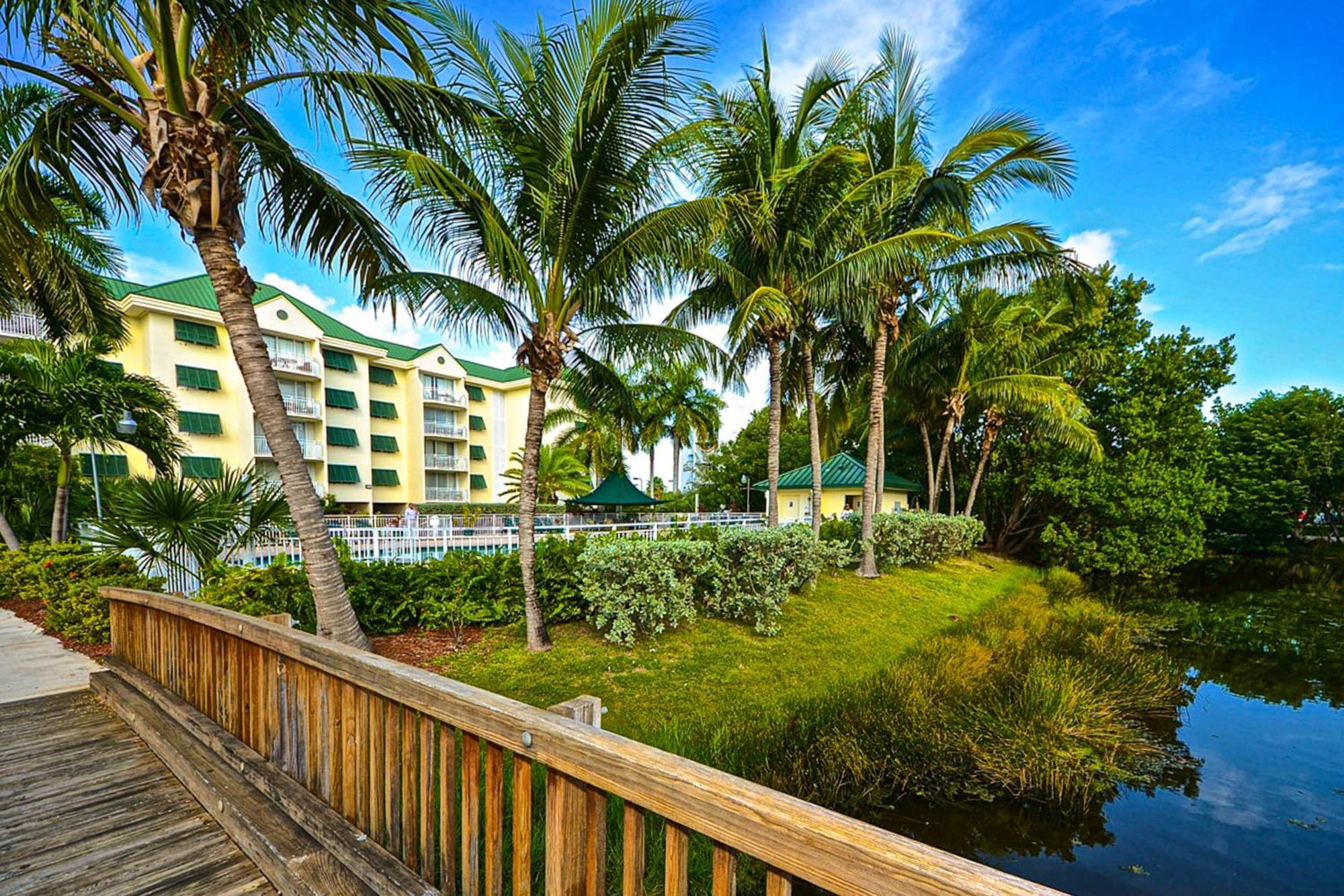 Sunrise Suites Barbados Suite #204 Кей Уест Екстериор снимка